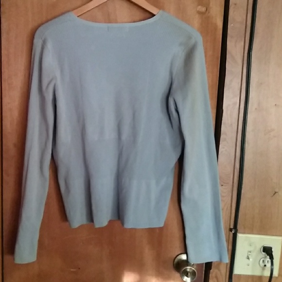 Sweater - Picture 3 of 3